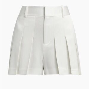 Alice and Olivia NEW with tags Simon pleated shorts size 6 off-white